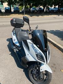 Kymco Downtown 300i abs