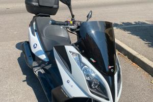 Kymco Downtown 300i abs