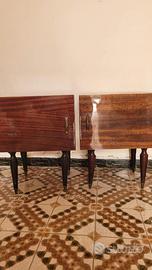 Comodini vintage anni 70 legno ciliegio e marmo ro