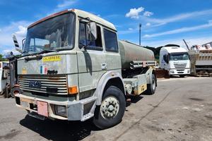 Fiat 190/30 con cisterna calabrese
