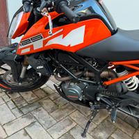 Ktm duke 125