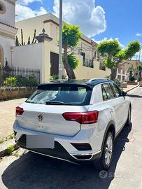 Volkswagen T-Roc 1.0 TSI 115 CV (2020) - 49.000KM