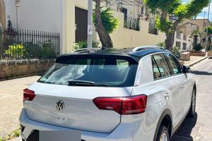 Volkswagen T-Roc 1.0 TSI 115 CV (2020) - 49.000KM