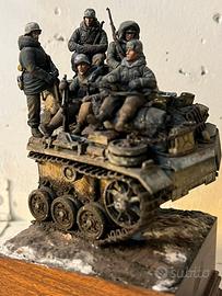Diorama soldati tedeschi 54 mm su carro armato