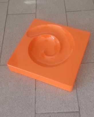 posacenere Artemide Milano “Spiros”
