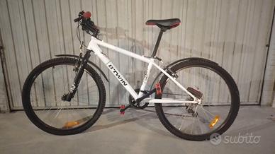 Montain Bike B-Twin