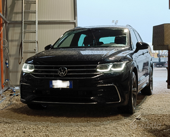 Volkswagen Tiguan R line