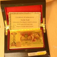 Carte da gioco in sottilissimo foglio d'oro