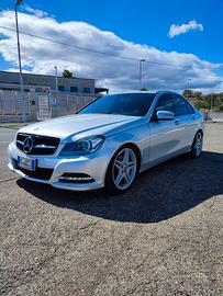 Mercedes-Benz Classe C220