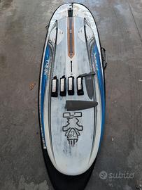 Tavola windsurf STARBOARDFUTURA IQ 122