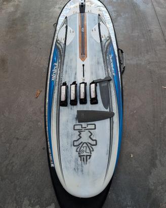 Tavola windsurf STARBOARDFUTURA IQ 122