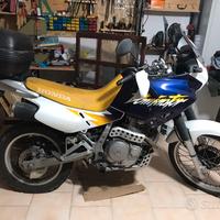 Honda dominator nx 650