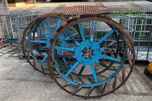 Ruote in ferro per trattore