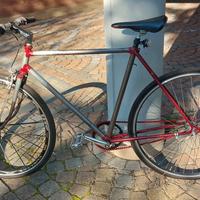 Bici da città con contropedale