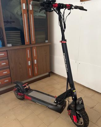 monopattino elettrico KugooKirin M4 Pro