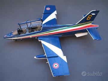 Aereo MB 339A PAN (Scala 1/48 )
