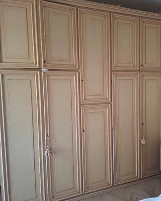 Armadio 5 ante in legno