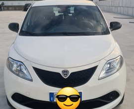 Lancia Y 1.2 69 CV 5 Porte Benzina
