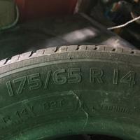 GOMME  AUTO ESTIVE