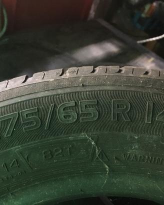 GOMME  AUTO ESTIVE