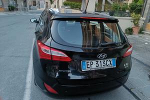 HYUNDAI i30 - 2013