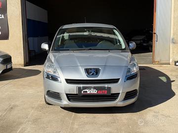 Peugeot 5008 1.6 HDi 110CV Business