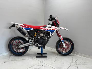 Fantic Motor Motard 125 Competition