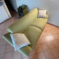 Divano letto matrimoniale