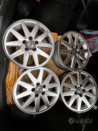 CERCHI IN LEGA 16” VOLVO
