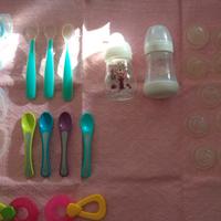 set primo anno , biberon, cucchiaino, ciucci