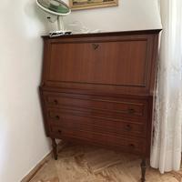 Scrittoio con ribaltina