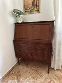 Scrittoio con ribaltina