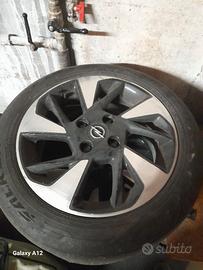 Cerchi da 16 pollici 4x108 in lega e gomme.