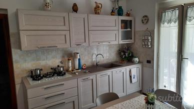 Cucina LUBE con elettrodomestici NUOVA