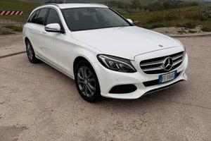 Mercedes-Benz class-c 200d