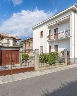 5 LOCALI A IVREA
