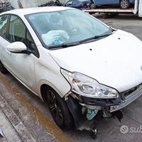 Ricambi peugeot 208 1.4 vti - 8f02 ( 51 mila km )