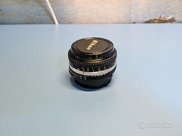 Nikon 50mm f/1.8 Ais
