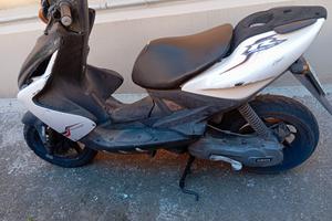 Aerox Yamaha 2011 50cc