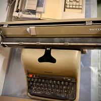 Macchina da Scrivere Olivetti Lexikon 80