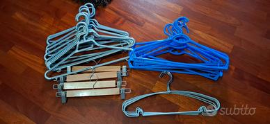 Grucce (appendiabiti) assortiti