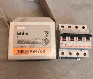 interruttore magnetotermico 63a