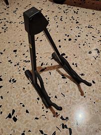 poggia. chitarra 