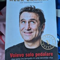 libro come nuovo "volevo solo pedalare"