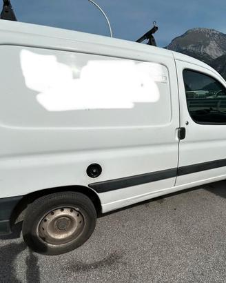 Peugeot Ranch 2.0 HDi XT Mix