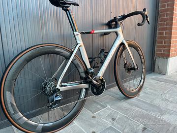 Argon 18 - Nitrogen Disc - zipp 404 - sram Force