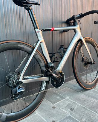 Argon 18 - Nitrogen Disc - zipp 404 - sram Force