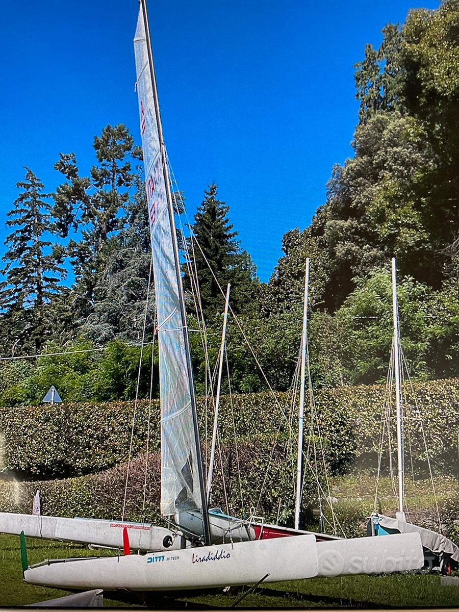 A CLASS CATAMARAN — View photo 1