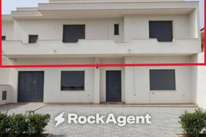 Appartamento di 154 m² con 5 locali e box auto a M