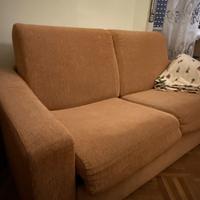 Divano letto arancione a due posti